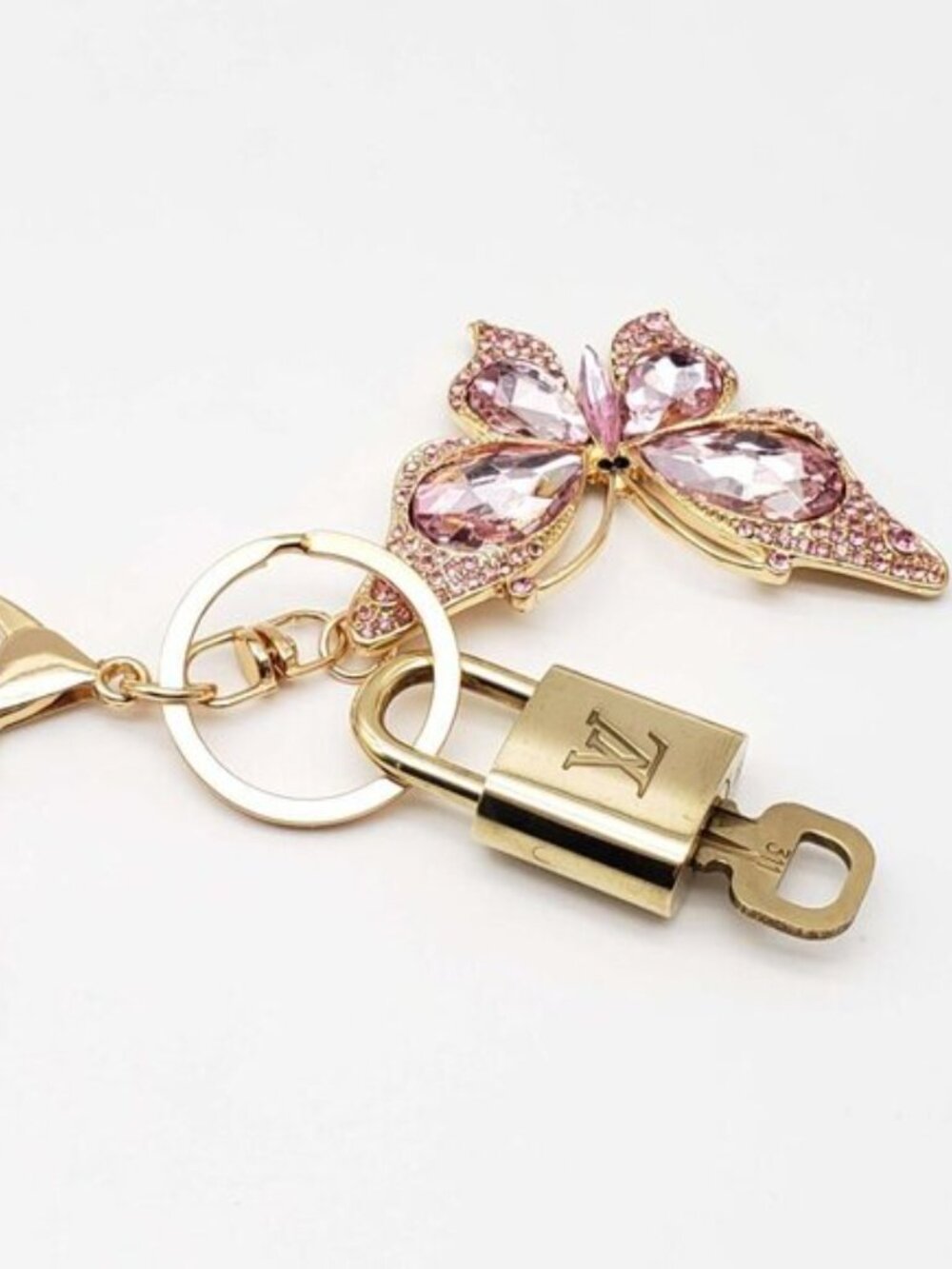 Louis Vuitton Authentic Gold Padlock 🔑 Key + Stylish Unbranded Butterfly Charm - Picture 5 of 8